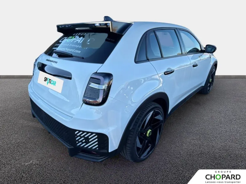 Image secondaire du véhicule 4