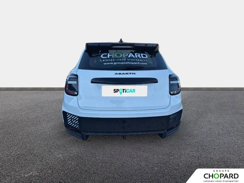 Image secondaire du véhicule 7