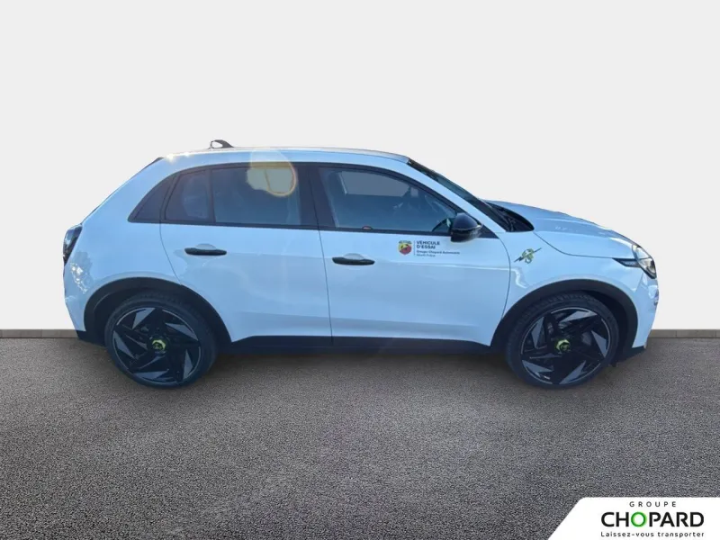 Image secondaire du véhicule 10