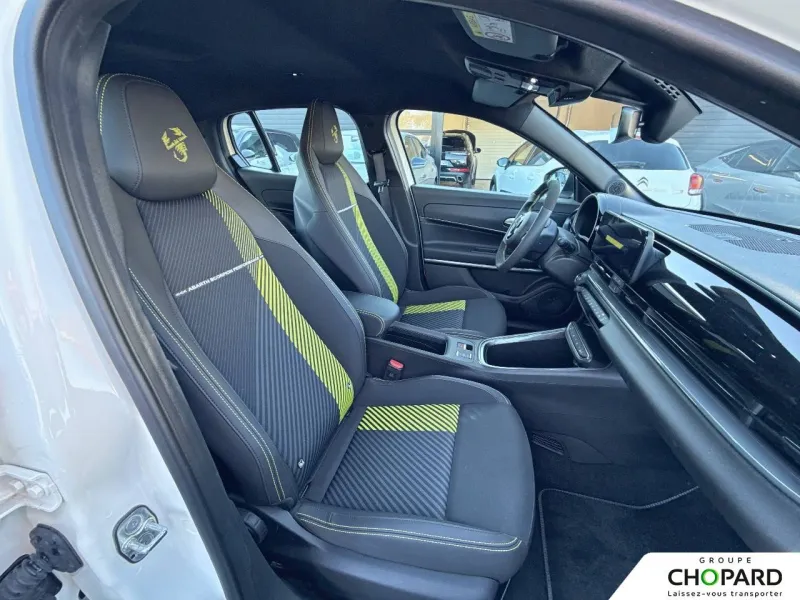 Image secondaire du véhicule 14