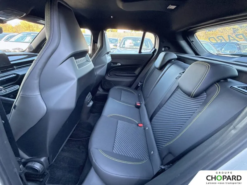 Image secondaire du véhicule 19