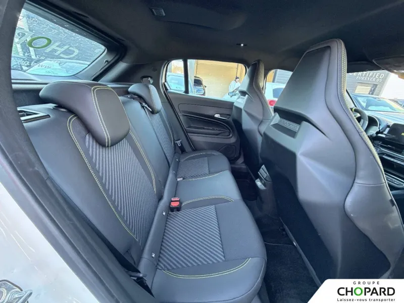 Image secondaire du véhicule 21