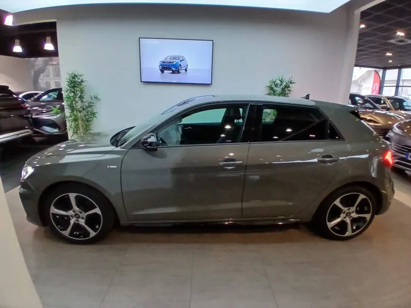 Image secondaire du véhicule 8