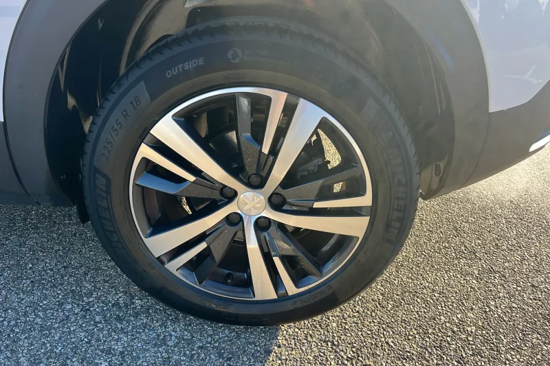 Image secondaire du véhicule 10