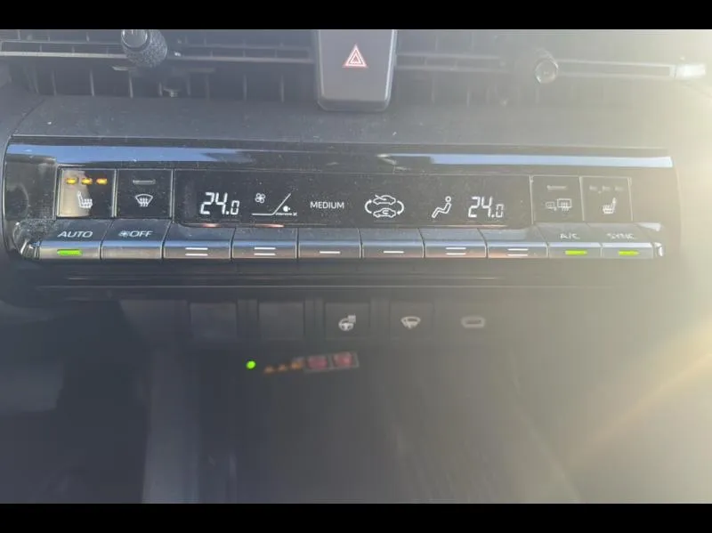 Image secondaire du véhicule 15