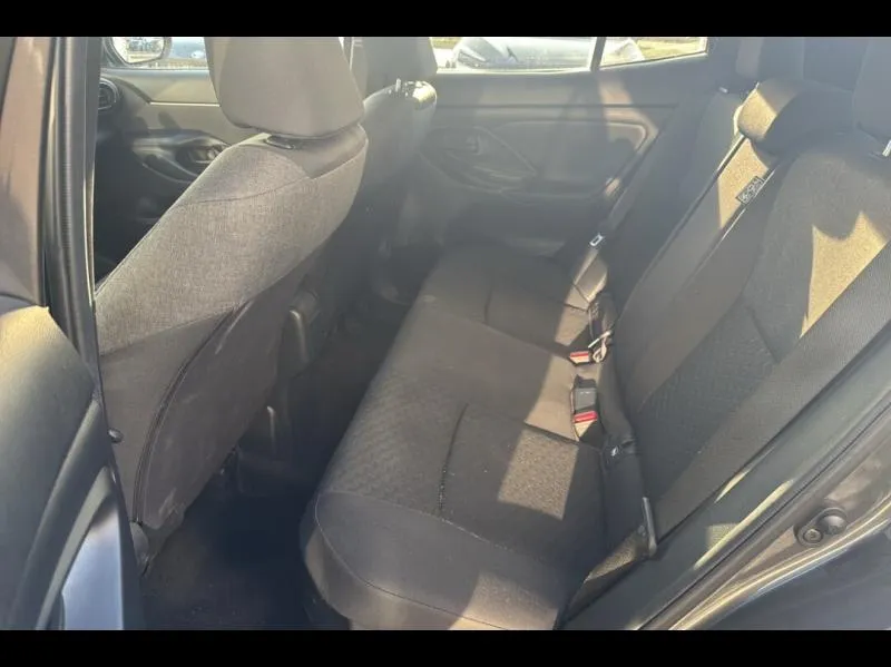 Image secondaire du véhicule 12