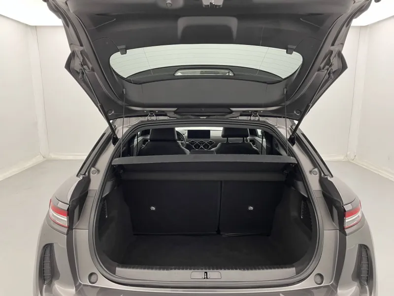 Image secondaire du véhicule 14