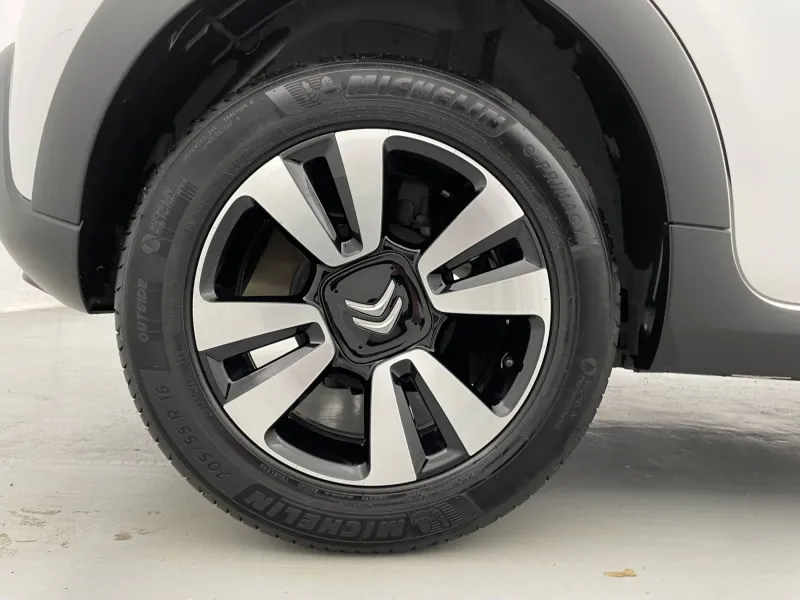 Image secondaire du véhicule 20