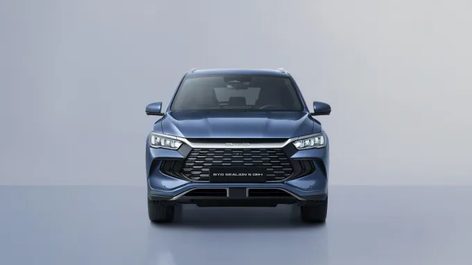 BYD Sealion 5 : face avant