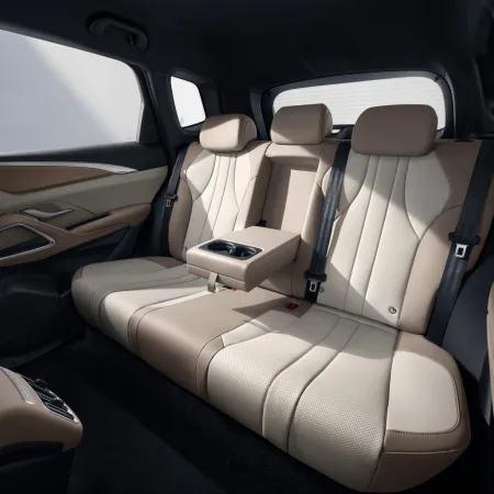 BYD Sealion 5 : banquette arrière