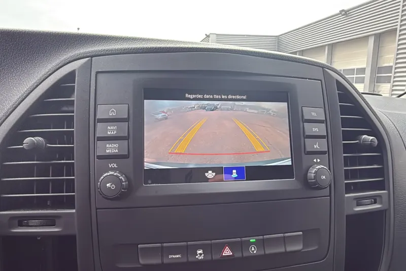 Image secondaire du véhicule 15