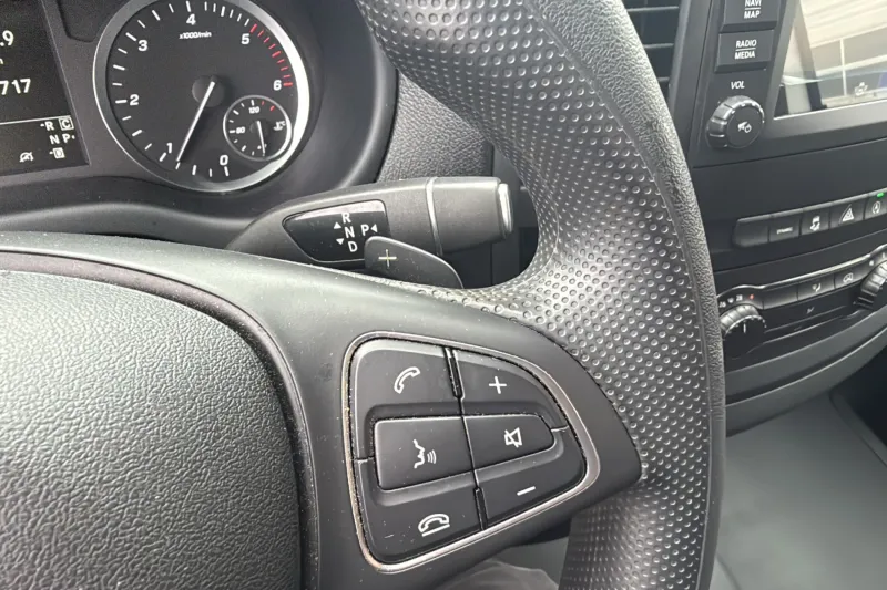 Image secondaire du véhicule 17