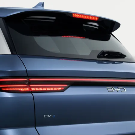 BYD Sealion 5 : Becquet toit