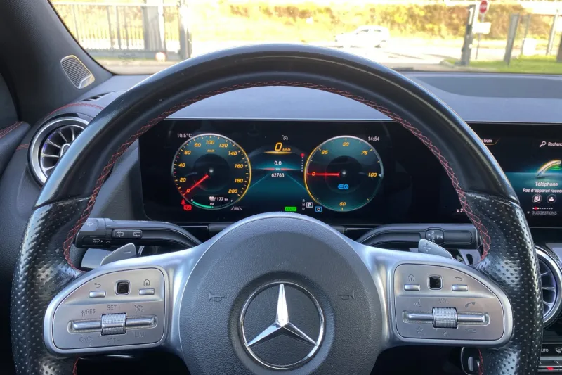 Image secondaire du véhicule 19