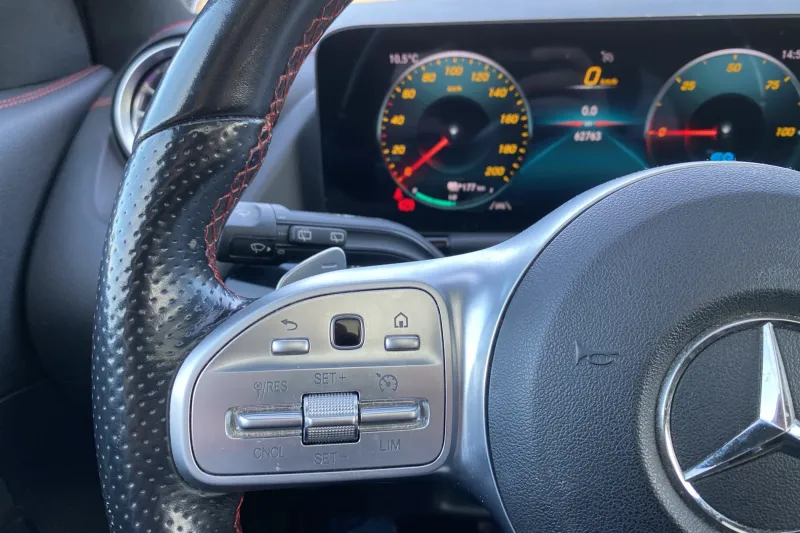 Image secondaire du véhicule 20