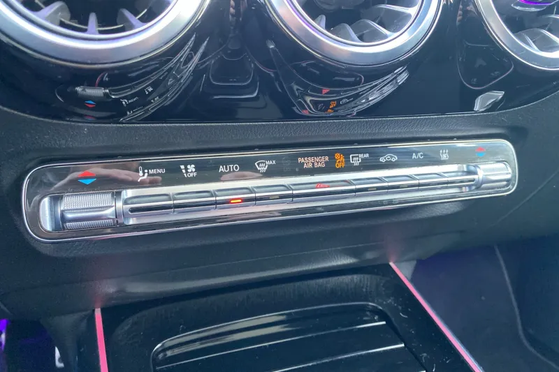 Image secondaire du véhicule 25