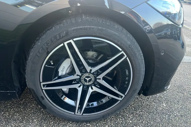 Image secondaire du véhicule 15