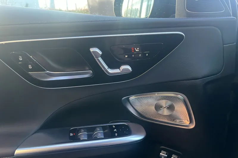 Image secondaire du véhicule 23