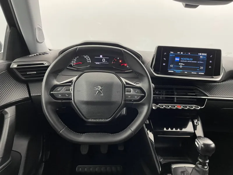 Image secondaire du véhicule 23