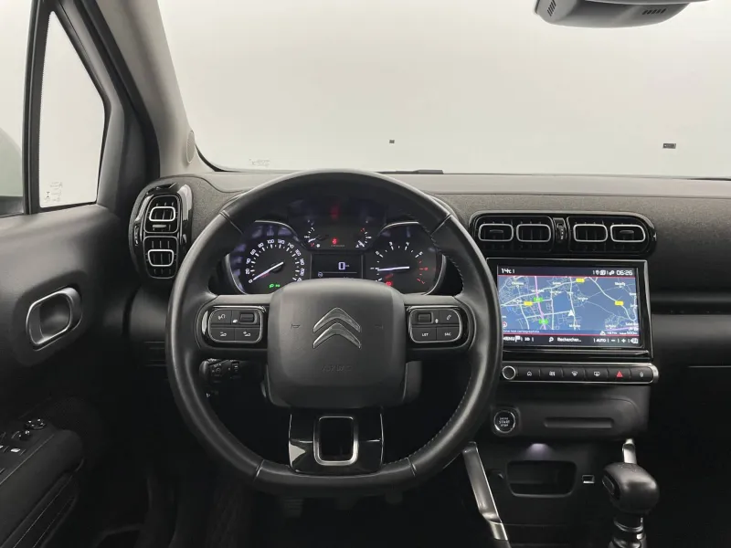 Image secondaire du véhicule 17