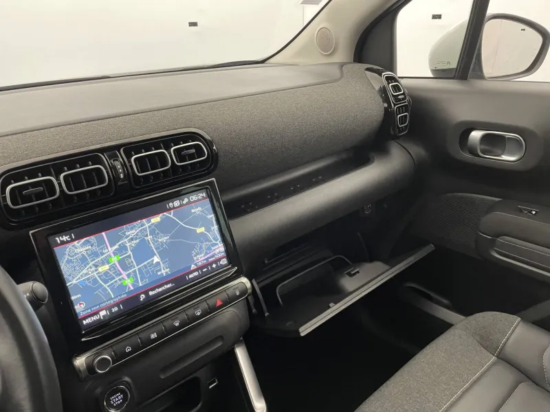 Image secondaire du véhicule 20