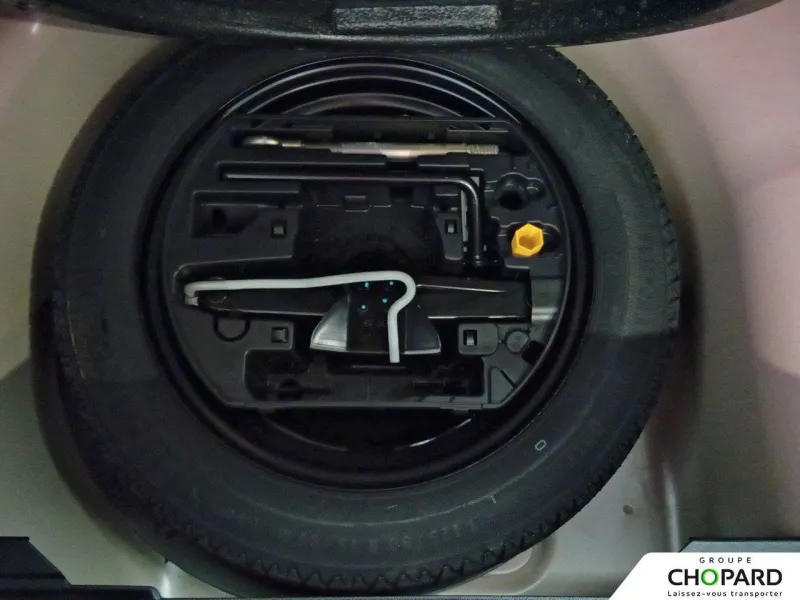 Image secondaire du véhicule 21