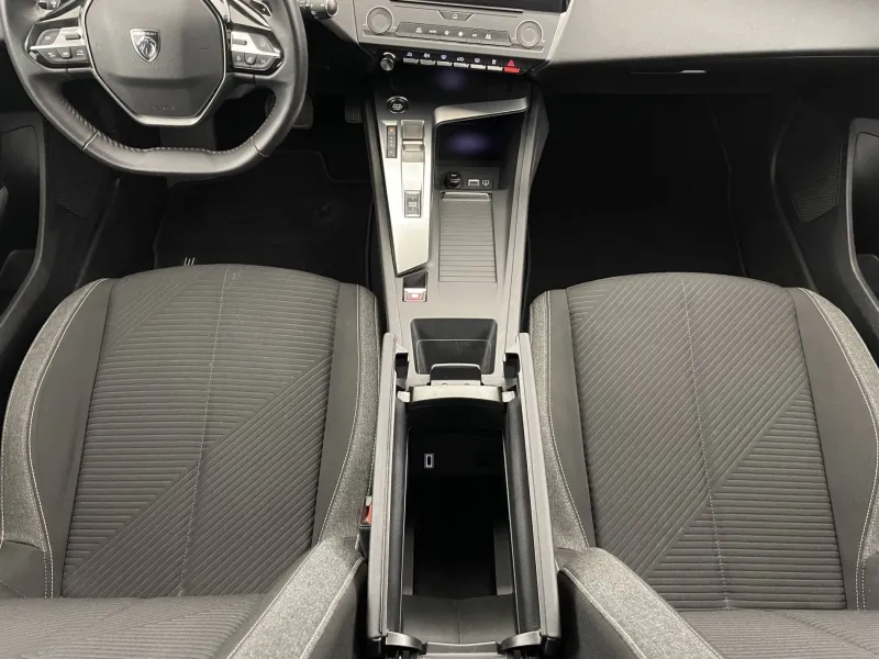 Image secondaire du véhicule 28