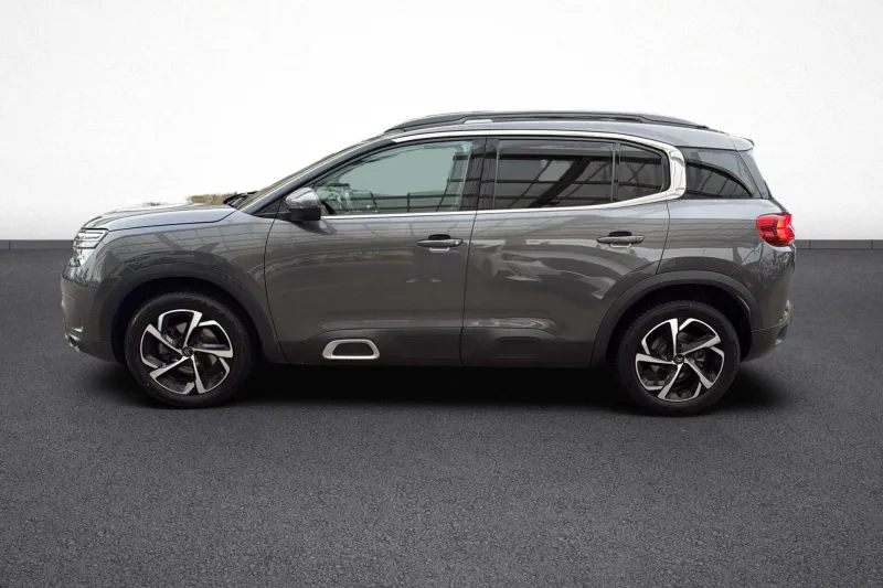 Image secondaire du véhicule 4