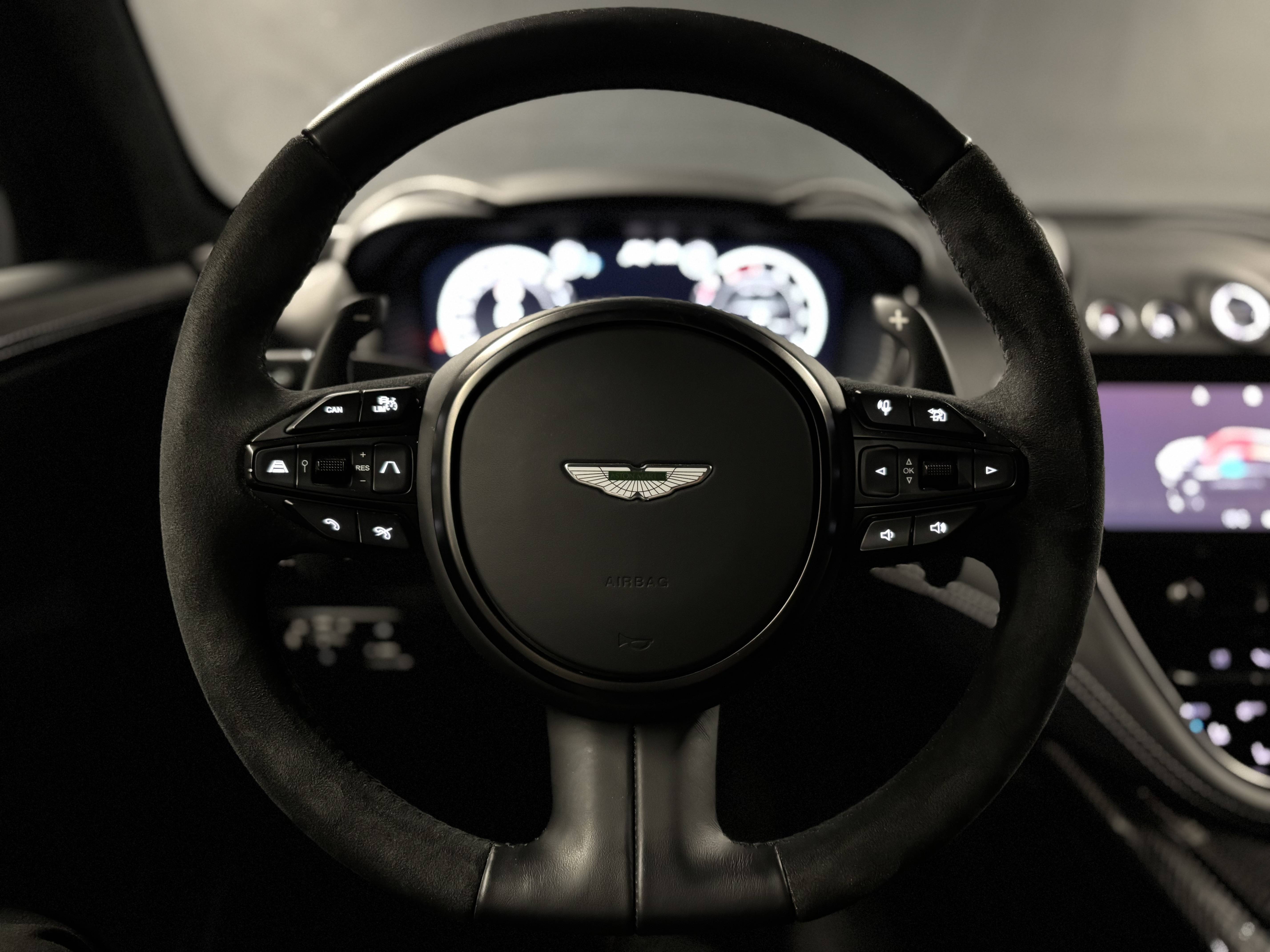 Aston Martin-DBX707-d'occasion chez Aston Martin Cannes