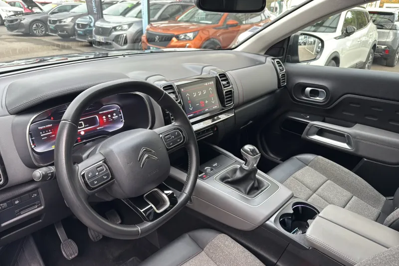 Image secondaire du véhicule 17