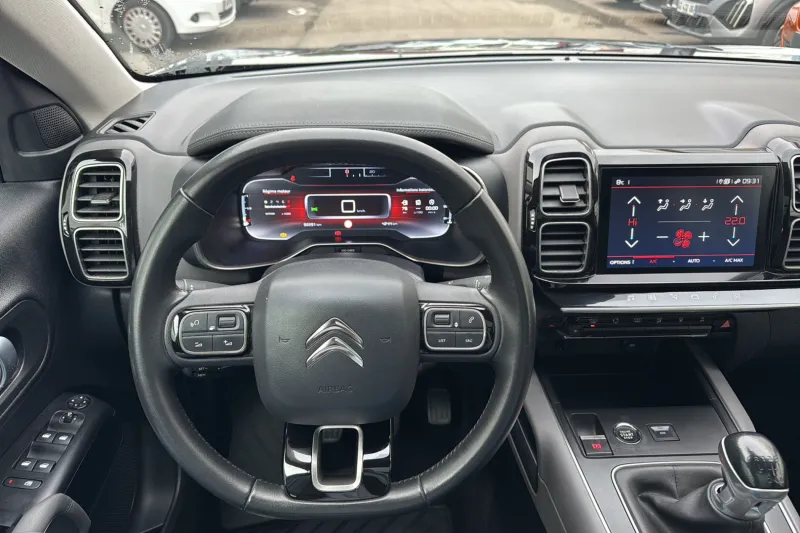 Image secondaire du véhicule 18