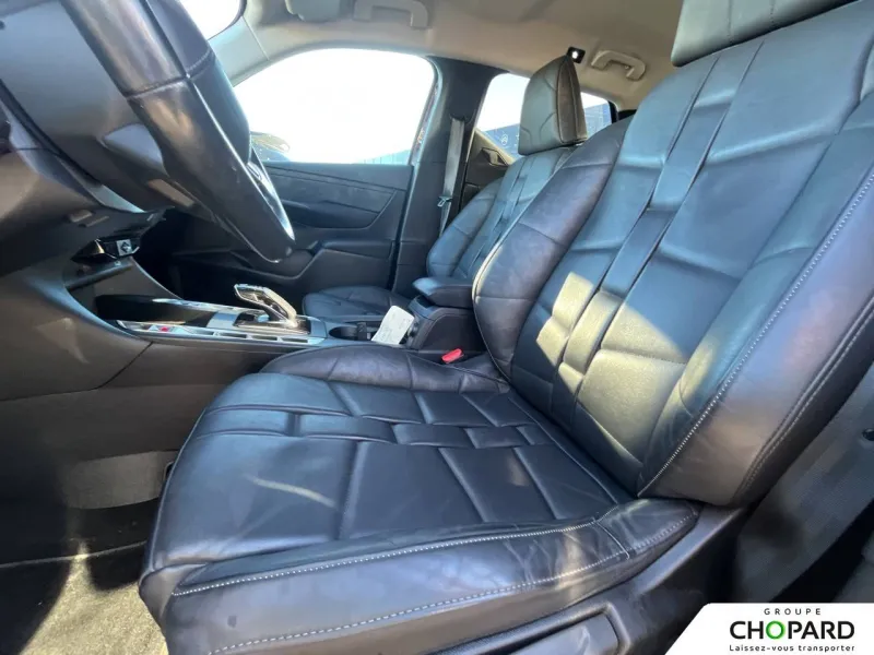 Image secondaire du véhicule 10