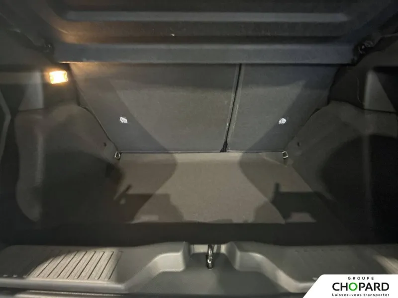 Image secondaire du véhicule 9