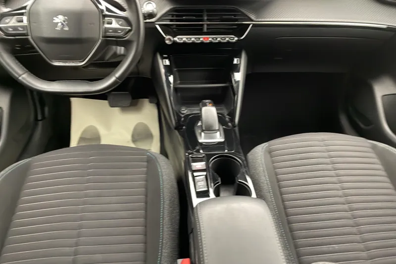 Image secondaire du véhicule 11