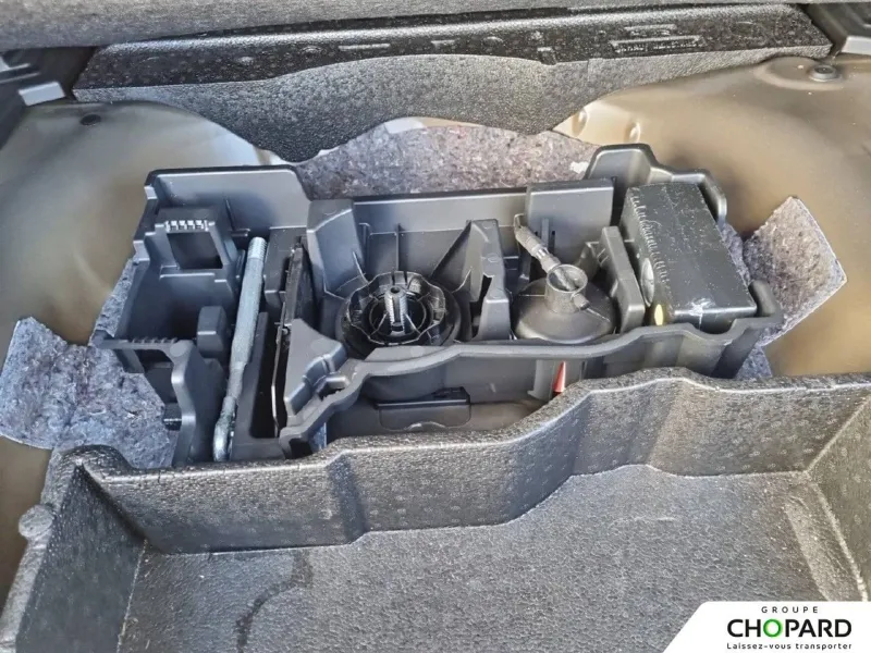 Image secondaire du véhicule 15