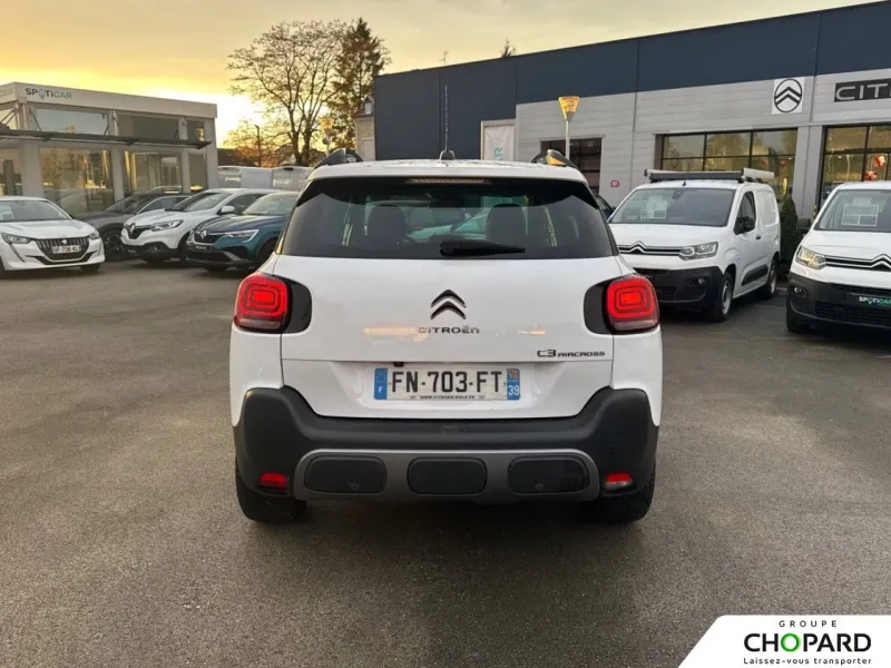 Image secondaire du véhicule 6