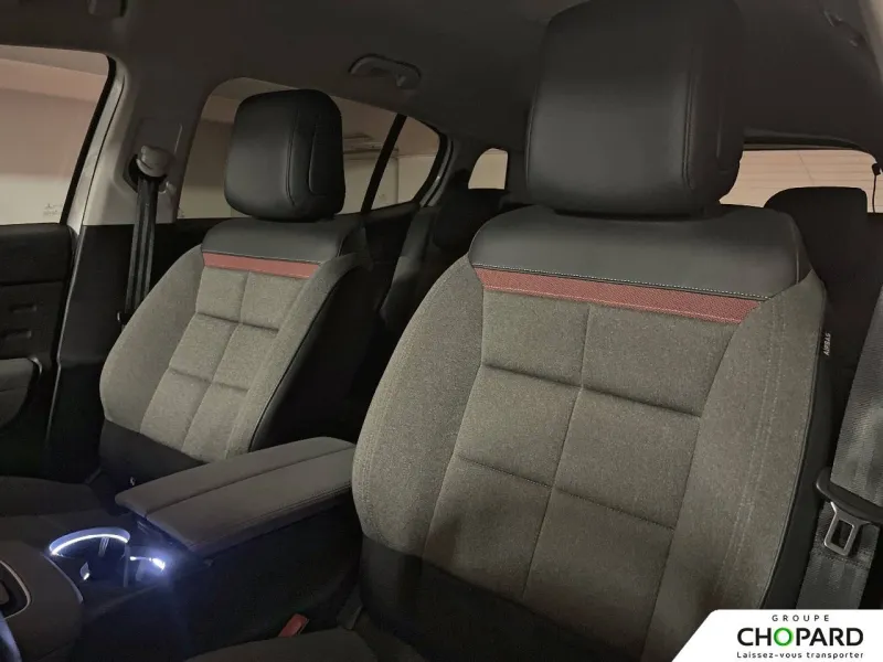 Image secondaire du véhicule 10