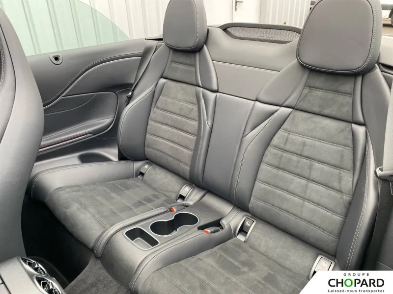 Image secondaire du véhicule 19