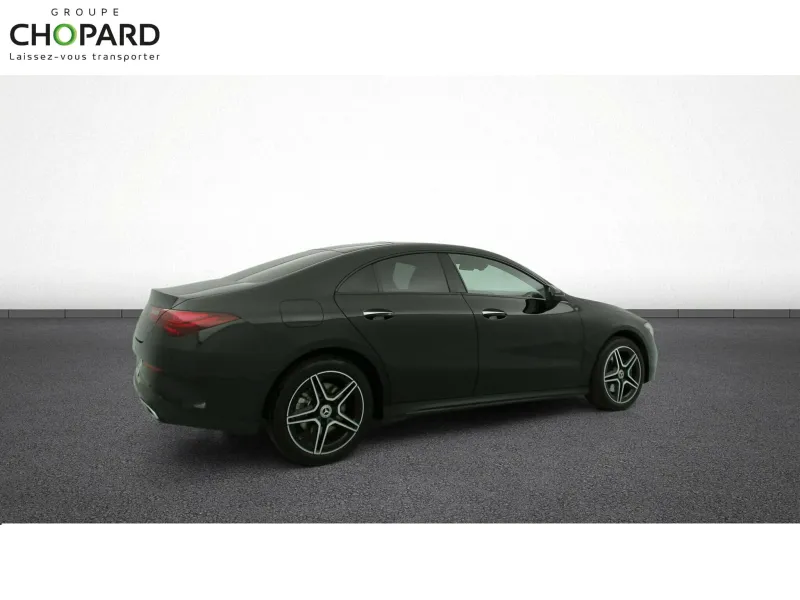 Image secondaire du véhicule 10