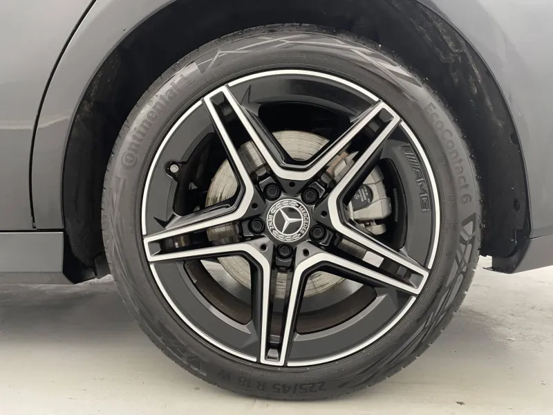 Image secondaire du véhicule 18