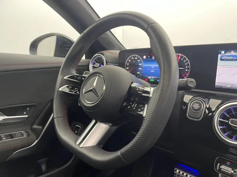 Image secondaire du véhicule 25