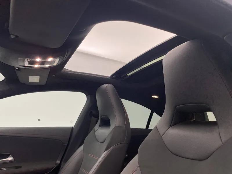 Image secondaire du véhicule 34