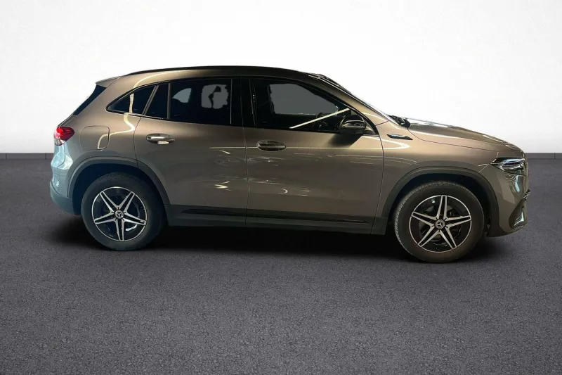 Image secondaire du véhicule 8