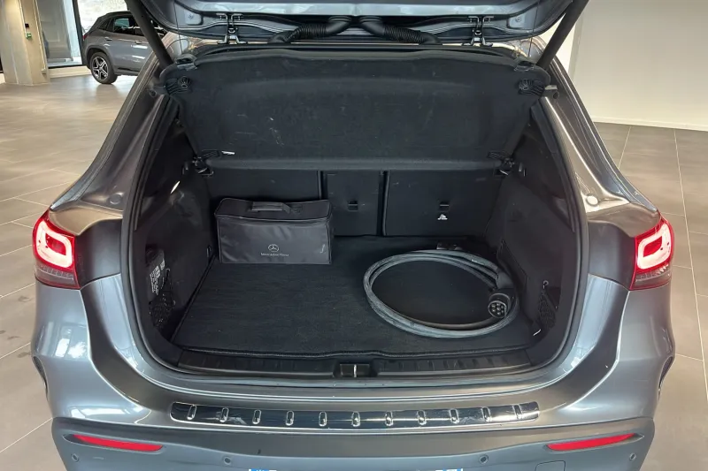 Image secondaire du véhicule 10