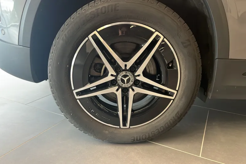 Image secondaire du véhicule 15