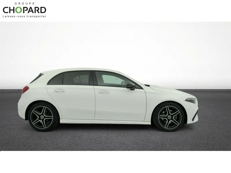 Image secondaire du véhicule 11