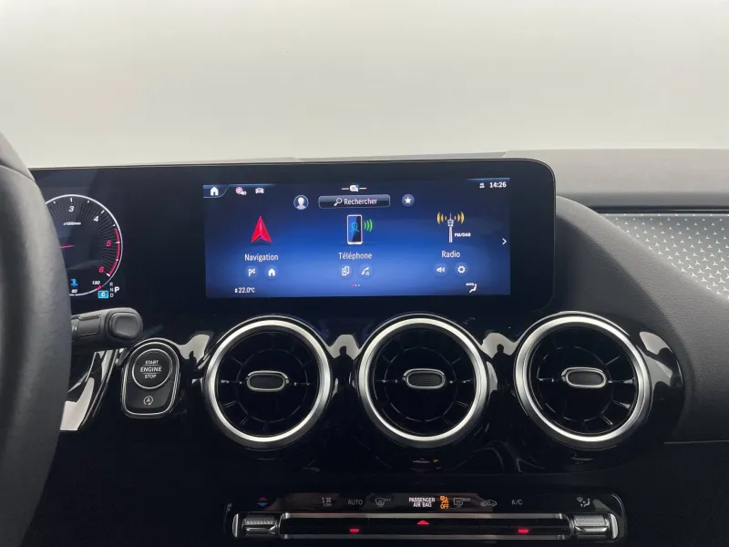 Image secondaire du véhicule 22