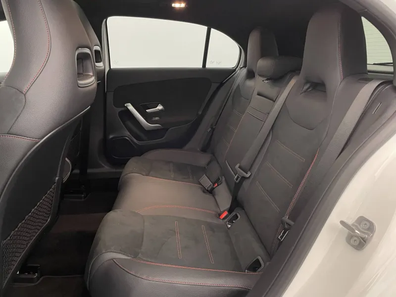 Image secondaire du véhicule 17