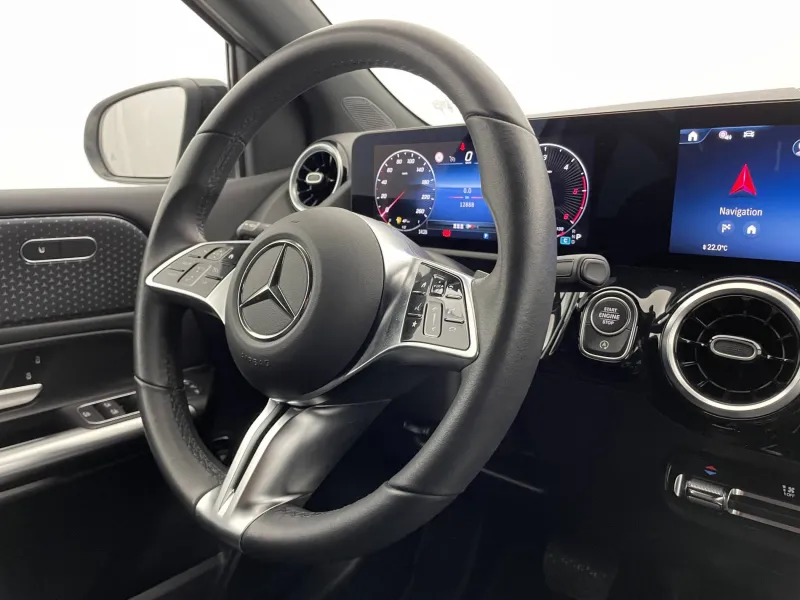 Image secondaire du véhicule 26