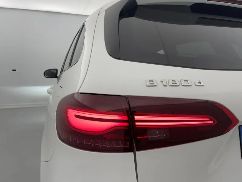 Image secondaire du véhicule 29